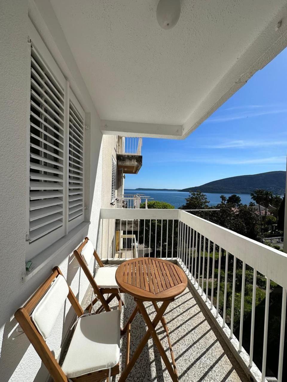 Adriatic View Apartment Herceg Novi Exterior photo